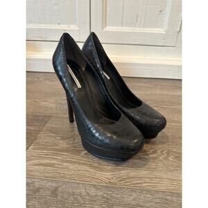 Vera Wang Lavendar‎ label Black Leather Stiletto Pumps, Women’s Size 8.5M